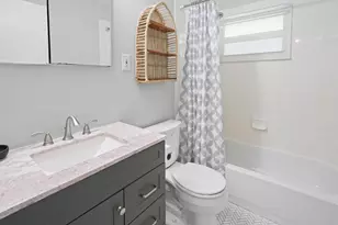 9 Robalo Ct, North Palm Beach, FL 33408 - Photo 9