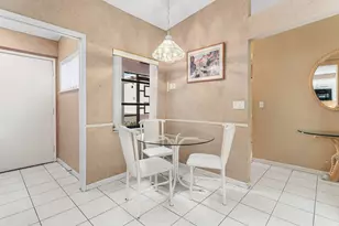 8298 Springlake Dr, Boca Raton, FL 33496 - Photo 9