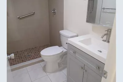 200 Lake Carol Drive, West Palm Beach, FL 33411 - Photo 9