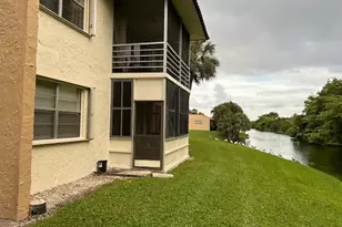 200 Lake Carol Dr, West Palm Beach, FL 33411 - Photo 17
