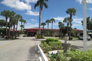 200 Lake Carol Dr, West Palm Beach, FL 33411 - Photo 23