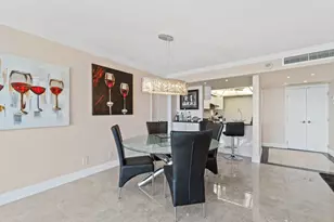 2400 Presidential Way, West Palm Beach, FL 33401 - Photo 5