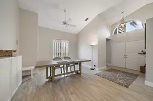 6866 Briarlake Cir, Palm Beach Gardens, FL 33418 - Photo 7