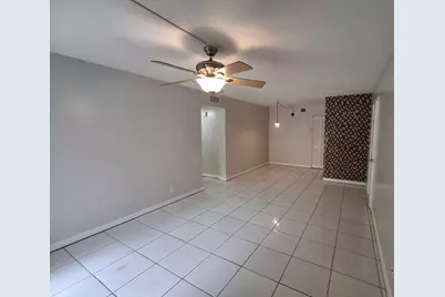 512 Gardens Drive #103, Pompano Beach, FL 33069 - Photo 3