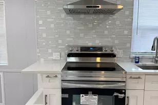 1514 NW 23rd St, Boynton Beach, FL 33436 - Photo 5