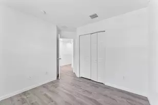 995 Abaco Ln, Riviera Beach, FL 33404 - Photo 15