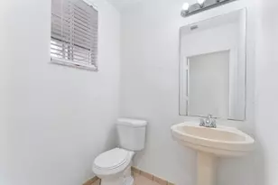 995 Abaco Ln, Riviera Beach, FL 33404 - Photo 23