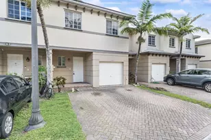 995 Abaco Ln, Riviera Beach, FL 33404 - Photo 5