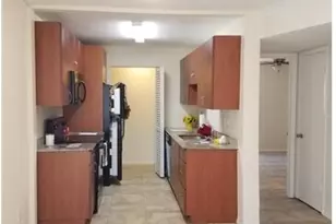 8749 NW 39th St, Sunrise, FL 33351 - Photo 5