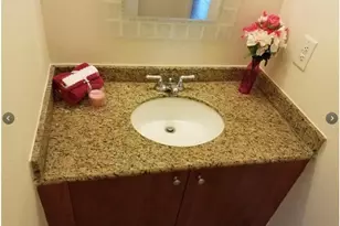 8749 NW 39th St, Sunrise, FL 33351 - Photo 9
