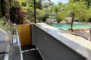 3898 Falcon Ridge Cir, Weston, FL 33331 - Photo 53