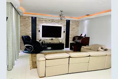 3898 Falcon Ridge Circle, Weston, FL 33331 - Photo 5