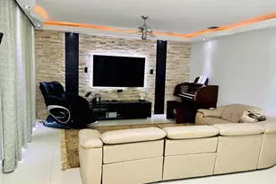 3898 Falcon Ridge Cir, Weston, FL 33331 - Photo 5