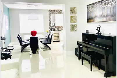 3898 Falcon Ridge Circle, Weston, FL 33331 - Photo 9