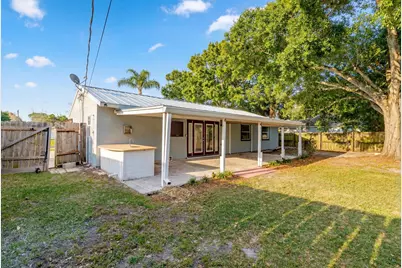 2255 15th Avenue SW, Vero Beach, FL 32962 - Photo 33