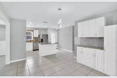 2255 15th Avenue SW, Vero Beach, FL 32962 - Photo 13