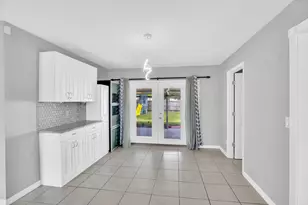 2255 15th Ave SW, Vero Beach, FL 32962 - Photo 11