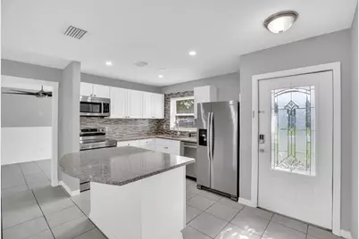 2255 15th Avenue SW, Vero Beach, FL 32962 - Photo 7