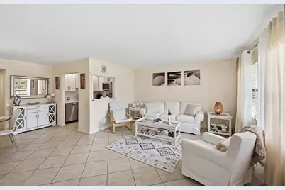 314 Brighton #H, Boca Raton, FL 33434 - Photo 3
