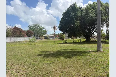 192 SW North Wakefield Circle, Port Saint Lucie, FL 34953 - Photo 21