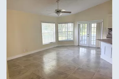 192 SW North Wakefield Circle, Port Saint Lucie, FL 34953 - Photo 9