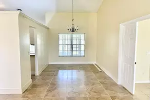 192 SW N Wakefield Cir, Port Saint Lucie, FL 34953 - Photo 5