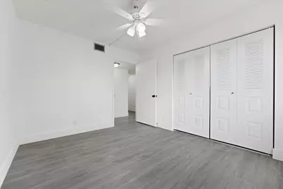 8040 Hampton Boulevard #306, North Lauderdale, FL 33068 - Photo 15