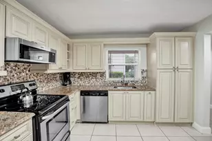 12215 Royal Palm Blvd, Coral Springs, FL 33065 - Photo 5