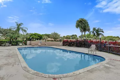 12215 Royal Palm Boulevard #4q, Coral Springs, FL 33065 - Photo 29