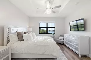 8403 Lakeview Trail, Parkland, FL 33076 - Photo 13