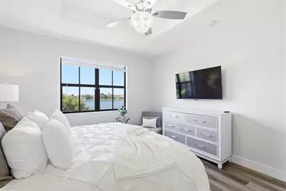 8403 Lakeview Trail, Parkland, FL 33076 - Photo 19