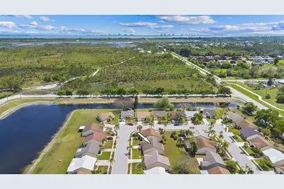 2363 SE Breckenridge Circle, Port Saint Lucie, FL 34952 - Photo 3
