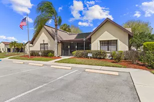 2363 SE Breckenridge Cir, Port Saint Lucie, FL 34952 - Photo 37