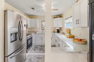 2363 SE Breckenridge Cir, Port Saint Lucie, FL 34952 - Photo 27