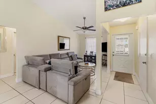 2363 SE Breckenridge Cir, Port Saint Lucie, FL 34952 - Photo 13