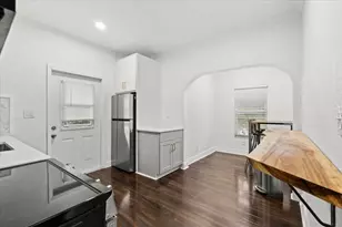 518 Biscayne Dr, West Palm Beach, FL 33401 - Photo 13