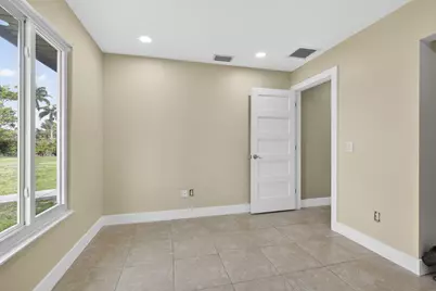 12944 N 68th St Street N, The Acreage, FL 33412 - Photo 13