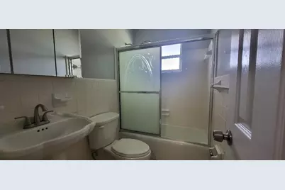 5240 NE 14th Way #5, Fort Lauderdale, FL 33334 - Photo 9