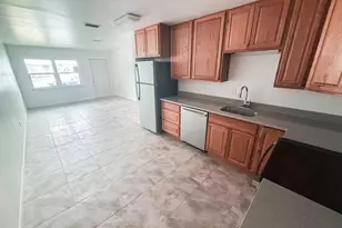 2612 S 29th St, Fort Pierce, FL 34981 - Photo 1