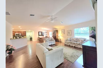 17 San Felipe, Fort Pierce, FL 34951 - Photo 3
