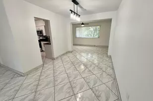 8640 Wilshire Dr, Miramar, FL 33025 - Photo 11