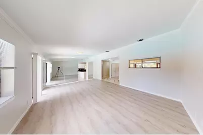 609 White Water Drive, West Palm Beach, FL 33413 - Photo 9