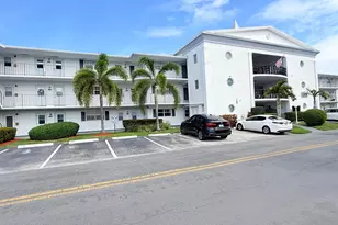 470 Paradise Isle Blvd, Hallandale Beach, FL 33009 - Photo 43