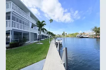 470 Paradise Isle Boulevard #204, Hallandale Beach, FL 33009 - Photo 37