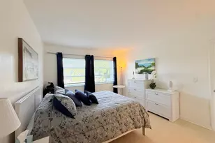 470 Paradise Isle Blvd, Hallandale Beach, FL 33009 - Photo 27