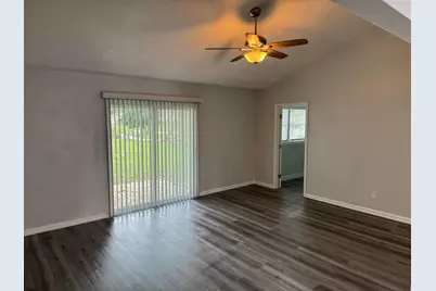 747 E Prima Vista Boulevard, Port Saint Lucie, FL 34952 - Photo 9