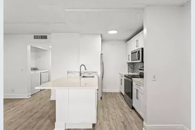 507 Meadows Circle, Boynton Beach, FL 33436 - Photo 5