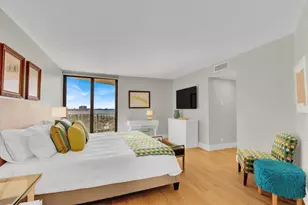 5420 N Ocean Dr, Singer Island, FL 33404 - Photo 25