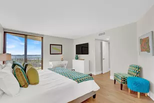 5420 N Ocean Dr, Singer Island, FL 33404 - Photo 27