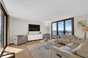 5420 N Ocean Dr, Singer Island, FL 33404 - Photo 17